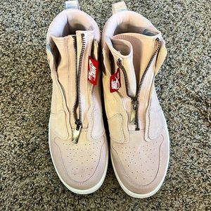 Jordan 1 Retro High Zip Particle Beige (W) (Size 10.5W)